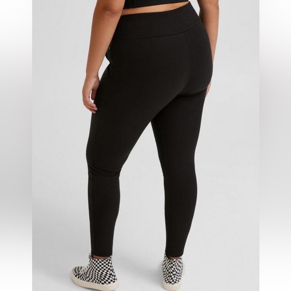 Torrid Full-Length Fleece-Lined Black Leggings, 2X - Picture 3 of 7